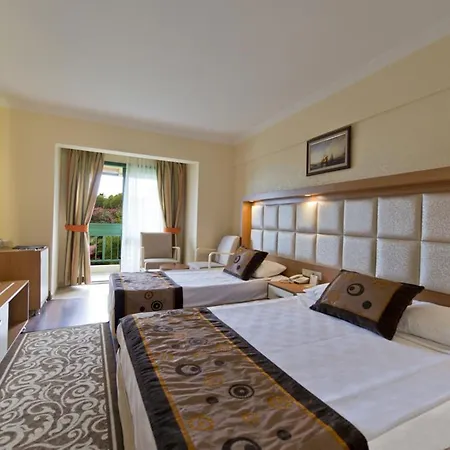 Oz Incekum & Okurcalar