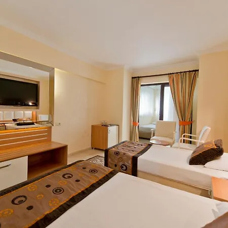 Oz Incekum & 5* Okurcalar