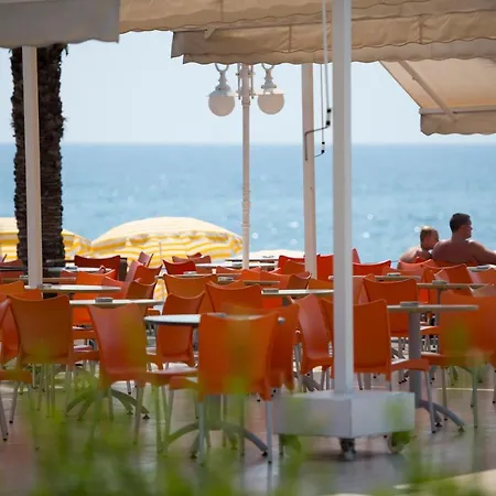 Oz Incekum & 5* Окурджалар