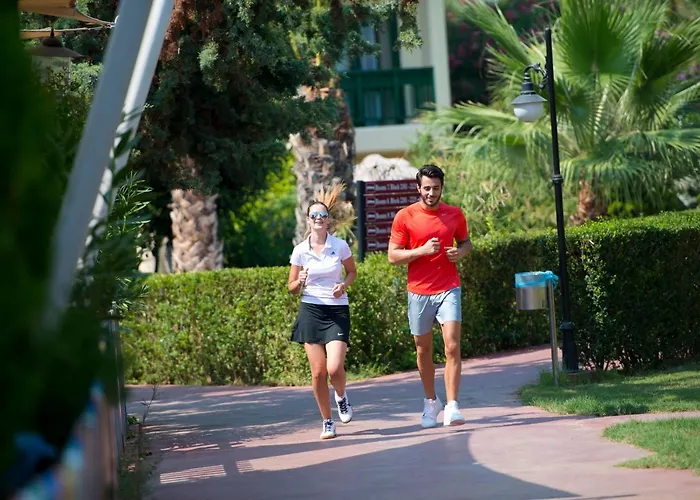 Oz Incekum & 5* Okurcalar