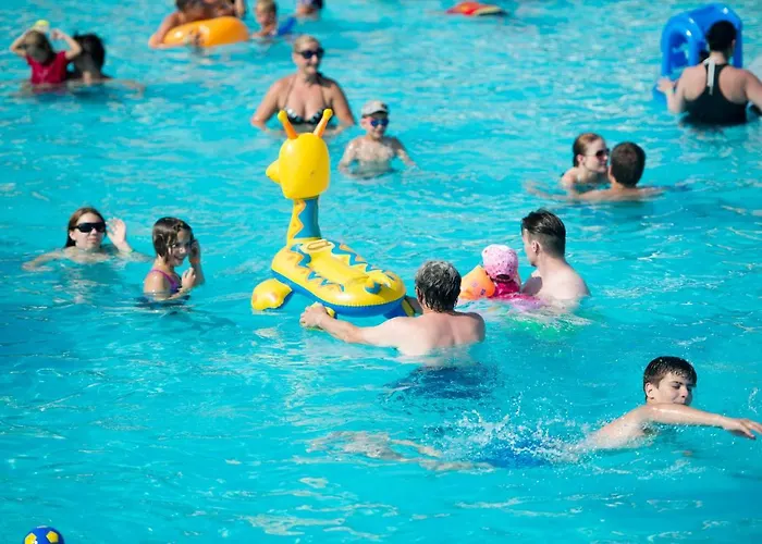 Oz Incekum & 5* Okurcalar